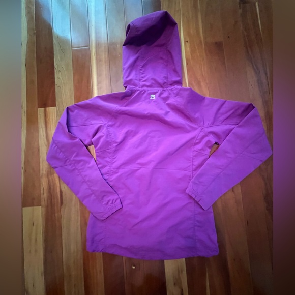 The Black Dog Avalanche Purple Windbreaker — Small - Picture 4 of 6